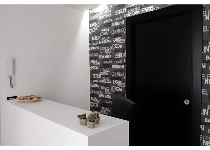 Elmi 3* 卡塔尼亚