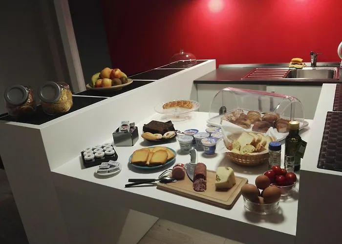 Elmi 3* 卡塔尼亚